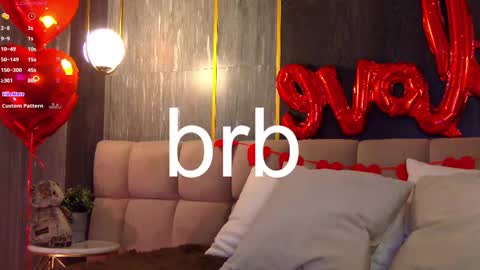 Snapshot of loraineluff chatting on 02/18/25, 05:42 Loraine online show from 02/18/25, 05:42