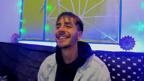 Snapshot of lord_apoloo chatting on 01/08/26, 01:57 Apolo online show from 01/08/26, 01:57