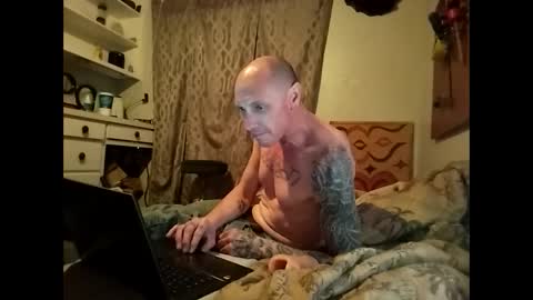 Snapshot of lordhung79 chatting on 02/19/25, 12:22 Lordhung79 online show from 02/19/25, 12:22