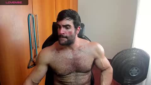 Snapshot of lordtroper chatting on 10/31/25, 05:36 Lord Troper online show from 10/31/25, 05:36