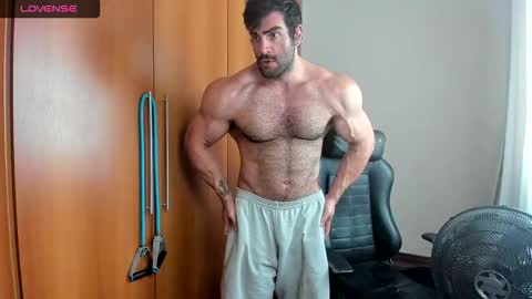 Snapshot of lordtroper chatting on 11/11/25, 12:38 Lord Troper online show from 11/11/25, 12:38