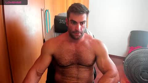 Snapshot of lordtroper chatting on 11/21/25, 06:06 Lord Troper online show from 11/21/25, 06:06