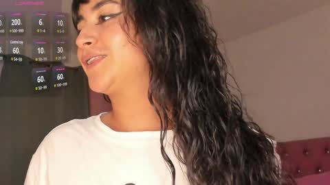 lore_rey online show from 01/22/25, 02:59