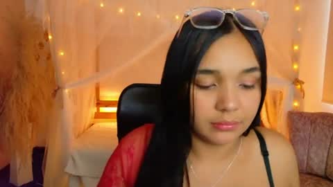 Snapshot of loreaniss chatting on 07/11/26, 07:27 loreanis online show from 07/11/26, 07:27