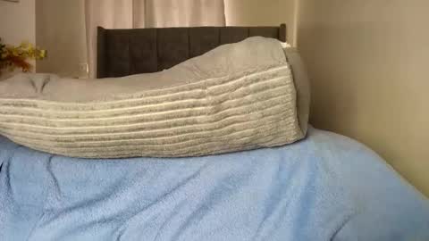 Snapshot of lorelah_sweetgirl chatting on 11/22/25, 07:40 LORELAH online show from 11/22/25, 07:40