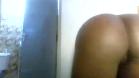 Snapshot of lorelah_sweetgirl chatting on 11/28/25, 07:00 LORELAH online show from 11/28/25, 07:00