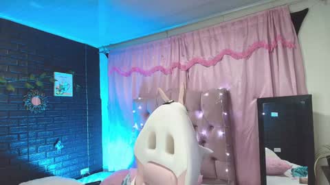 Loren online show from 01/28/25, 12:26