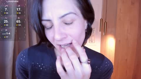 Loren online show from 12/14/24, 01:59