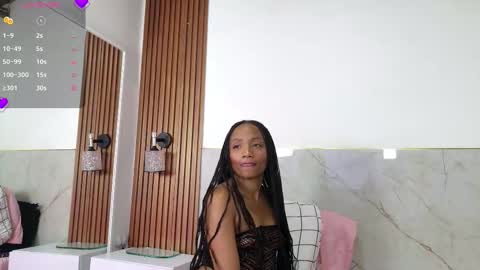 loren_ortiiz online show from 12/13/25, 07:53