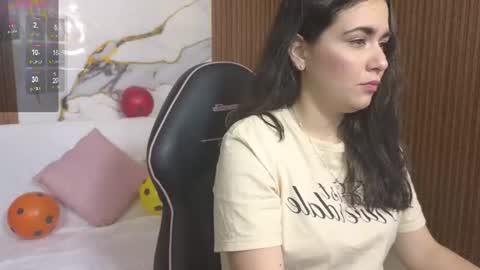 Loren online show from 06/23/26, 03:04