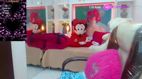 Snapshot of lorenapinto_ chatting on 03/05/25, 01:52 lore online show from 03/05/25, 01:52