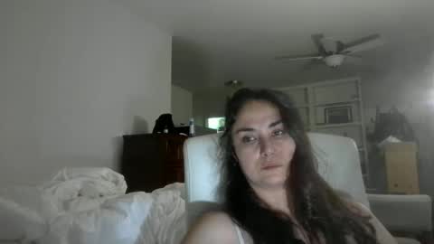 Snapshot of lorenlovely chatting on 09/30/25, 02:49 lorenlovely online show from 09/30/25, 02:49