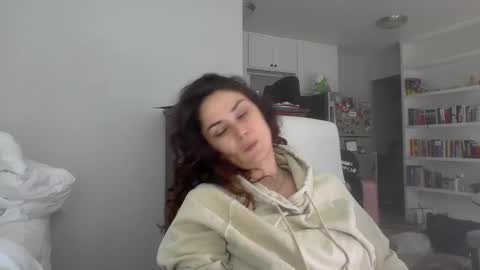 Snapshot of lorenlovely chatting on 10/07/25, 08:50 lorenlovely online show from 10/07/25, 08:50