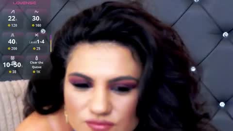 Snapshot of lorennemays chatting on 11/23/25, 11:48 Lorenne Mays online show from 11/23/25, 11:48