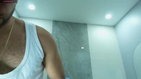 Snapshot of lorenzo_walker_ chatting on 06/08/26, 05:35 L O R E N Z O Thumbs Up help online show from 06/08/26, 05:35