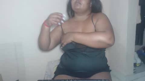 Snapshot of lorenztaylor chatting on 10/12/25, 06:01 lorena online show from 10/12/25, 06:01
