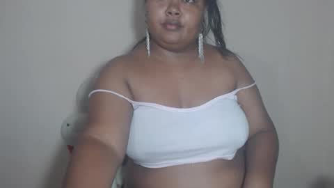 Snapshot of lorenztaylor chatting on 10/20/25, 10:59 lorena online show from 10/20/25, 10:59