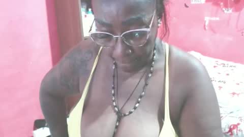 Snapshot of loretybighot chatting on 04/17/26, 02:09 loretybighot online show from 04/17/26, 02:09