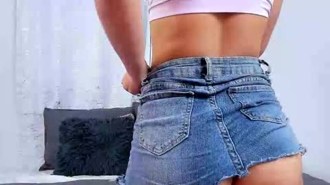 Snapshot of lori_evans1 chatting on 02/28/26, 08:37 Lori Evans online show from 02/28/26, 08:37