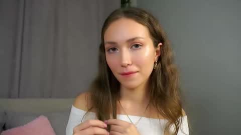 Naomi online show from 09/11/25, 08:31