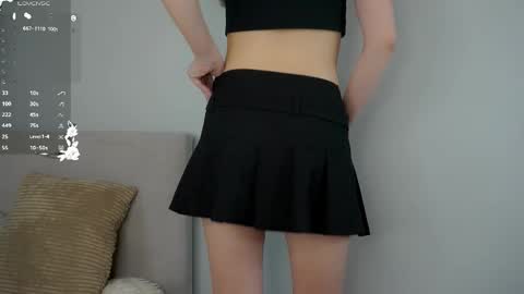 Naomi online show from 10/22/25, 09:14