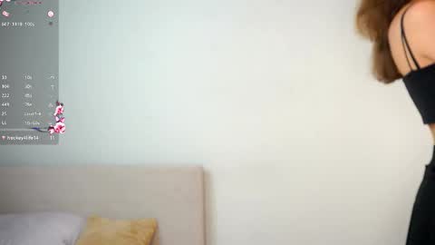 Naomi online show from 10/27/25, 10:58