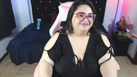 loriscohen3 online show from 02/27/25, 09:43