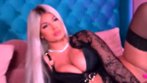 Snapshot of lorryskye chatting on 11/24/25, 04:34 Lorry online show from 11/24/25, 04:34