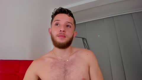 Snapshot of los_juanes chatting on 12/07/24, 11:45 JUAN JUAN online show from 12/07/24, 11:45