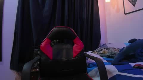 Snapshot of los_juanes chatting on 12/12/24, 05:10 JUAN JUAN online show from 12/12/24, 05:10