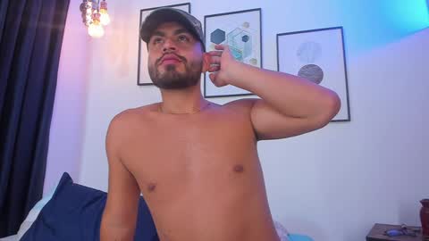 Snapshot of los_juanes chatting on 01/09/25, 10:52 JUAN JUAN online show from 01/09/25, 10:52