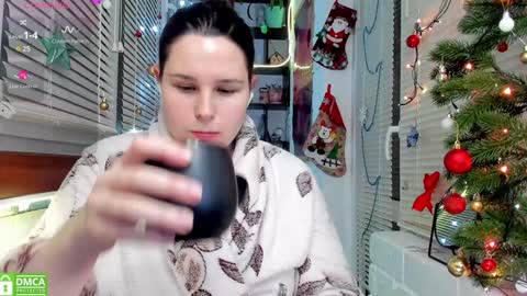 Snapshot of lost_charming chatting on 12/23/24, 12:35 Alisa My darlings online show from 12/23/24, 12:35