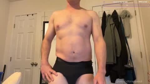 Snapshot of lostandlonelysoul chatting on 10/31/25, 05:14 Hazemir online show from 10/31/25, 05:14