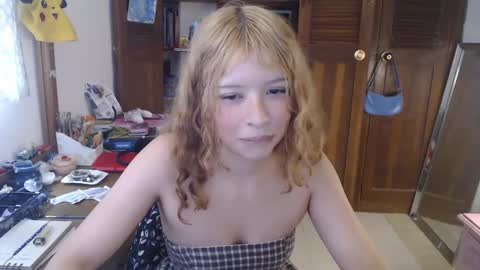 Snapshot of lostcausenef chatting on 10/01/25, 04:46 nefisa nef online show from 10/01/25, 04:46