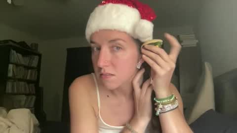 Snapshot of lothlori chatting on 12/05/25, 02:31 lothlori online show from 12/05/25, 02:31