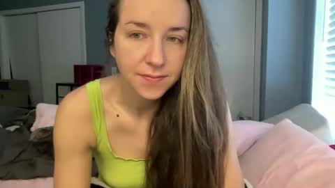 Snapshot of lothlori chatting on 02/09/26, 02:10 lothlori online show from 02/09/26, 02:10