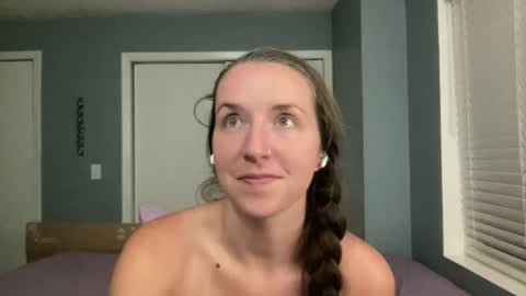 lothlori online show from 05/15/26, 11:01