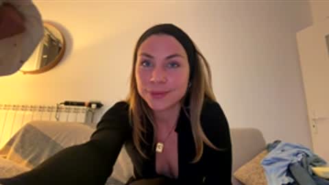 Snapshot of loufrench chatting on 03/28/26, 04:39 loufrench online show from 03/28/26, 04:39