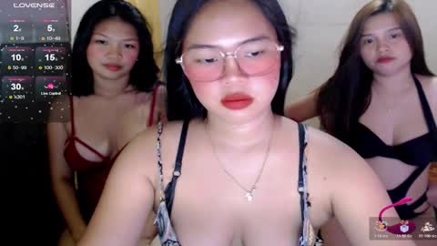 Snapshot of lougem chatting on 02/11/26, 10:31 lougem online show from 02/11/26, 10:31
