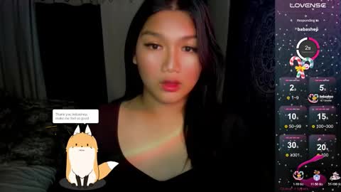 Snapshot of louheart chatting on 12/20/25, 06:37 Sweet online show from 12/20/25, 06:37