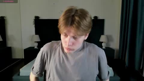 Snapshot of louie_evans chatting on 01/12/26, 09:42 louie_evans online show from 01/12/26, 09:42