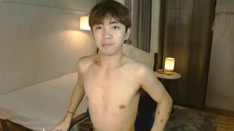 Snapshot of louieismy_name chatting on 01/07/25, 01:49 ignot ursh online show from 01/07/25, 01:49