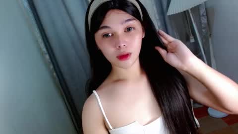 Snapshot of louilalicious chatting on 11/02/25, 01:24 louilalicious online show from 11/02/25, 01:24