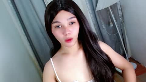 Snapshot of louilalicious chatting on 11/05/25, 09:20 louilalicious online show from 11/05/25, 09:20