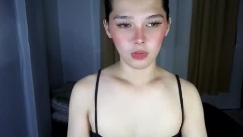 Snapshot of louilalicious chatting on 01/17/26, 02:00 louilalicious online show from 01/17/26, 02:00