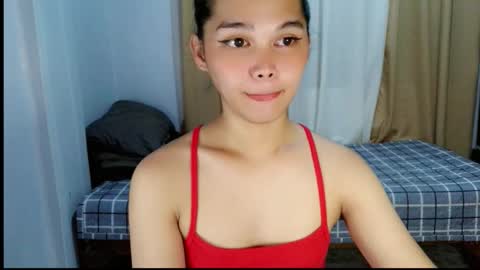 Snapshot of louilalicious chatting on 02/20/26, 12:18 louilalicious online show from 02/20/26, 12:18