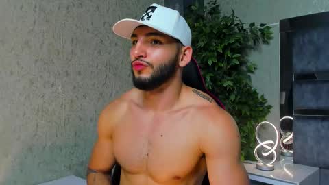 Louis online show from 11/19/25, 10:10