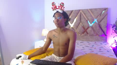 Snapshot of louis_hardstar chatting on 12/02/24, 09:06 Louis Valdz online show from 12/02/24, 09:06