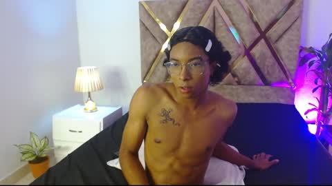 Snapshot of louis_hardstar chatting on 12/06/24, 12:23 Louis Valdz online show from 12/06/24, 12:23