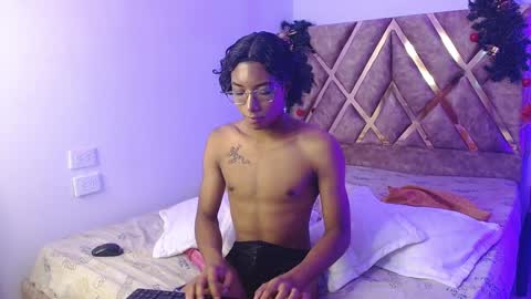 Snapshot of louis_hardstar chatting on 01/02/25, 05:07 Louis Valdz online show from 01/02/25, 05:07